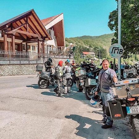 Hotel Djokovic Savnik Eksteriør bilde