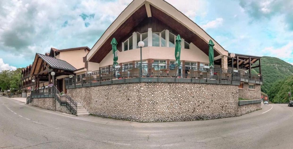 Hotel Djokovic Savnik Eksteriør bilde